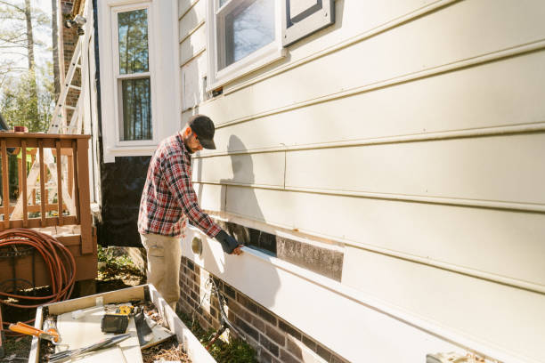 Top rated local Storm Damage Siding Repair specialists in Savage, MD